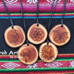 Leseni obeski_01_logo