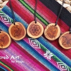 Leseni obeski_03_logo